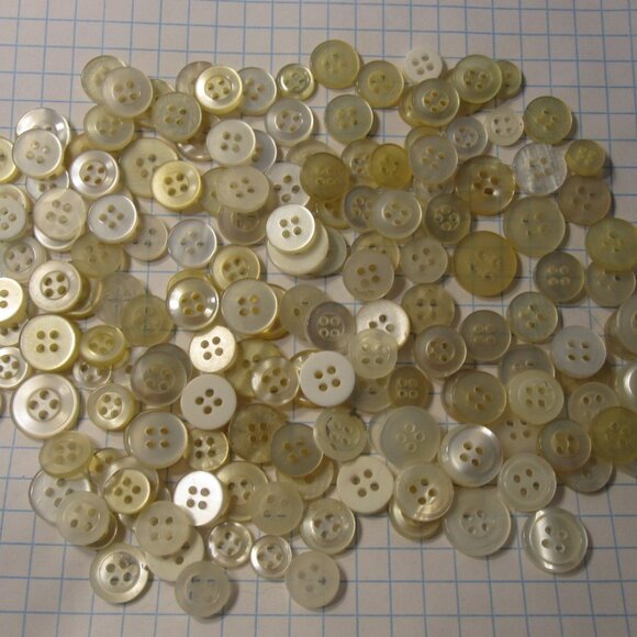 Vintage lot of Sewing Buttons - Large Mix of Translucent Rounds #6 - Picture 1 of 1